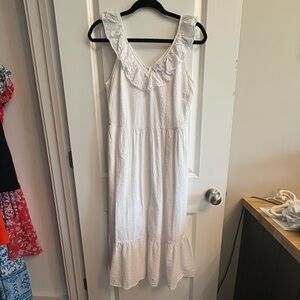 Women's White Ruffle V-Neck Midi Dress